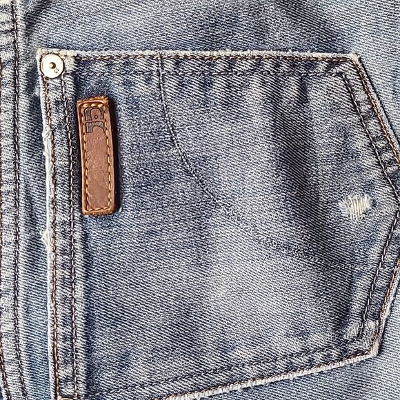 Joe's jean shorts 💙 - Picture 6 of 6